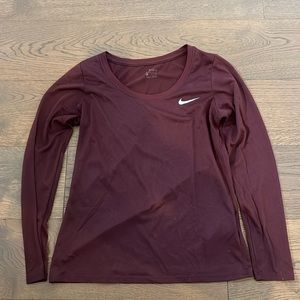 COPY - Nike Dri-Fit Long Sleeve